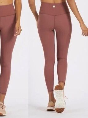 Vuori Women’s Rib Studio Leggings NWT